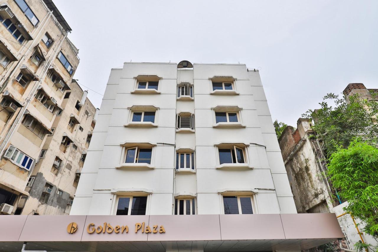 Oyo 2351 Hotel Golden Plaza Ahmedabad Exterior foto